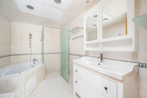 Appartamento in vendita a Dubai Marina, Dubai, EAU 3 camere da letto, 171.31 mq. № 748255 - foto 10