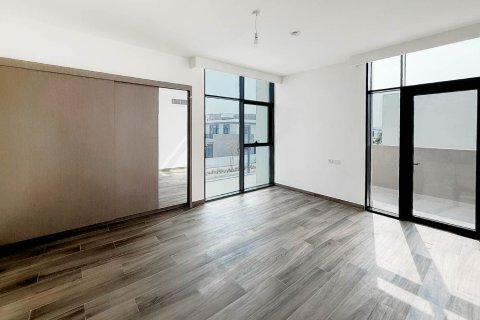 Māja Al Furjan, Dubaijā, AAE 4 istabas, 584.48 m2 Nr. 750853 - attēls 7