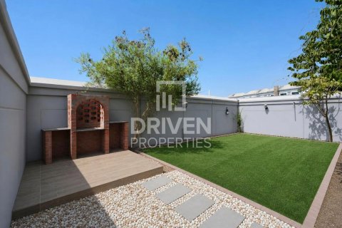 Villa sa Falcon City of Wonders, Dubai, UAE 4 silid-tulugan, 324.05 sq.m. № 762086 - larawan 21