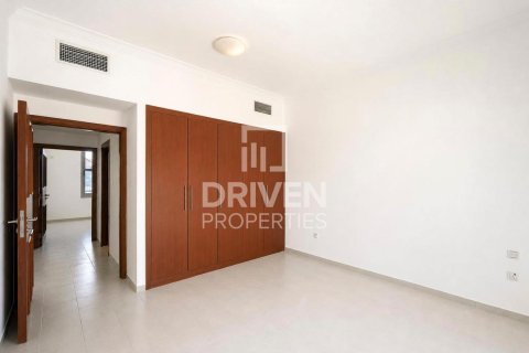 Villa sa Falcon City of Wonders, Dubai, UAE 4 silid-tulugan, 324.05 sq.m. № 762086 - larawan 9