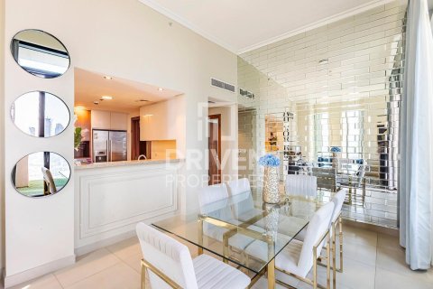 Apartment in Downtown Dubai (Downtown Burj Dubai), Dubai, UAE 3 bedrooms, 165.37 sq.m. № 762089 - photo 5