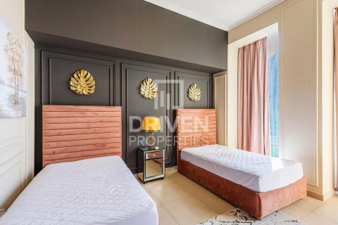 Apartment in Downtown Dubai (Downtown Burj Dubai), Dubai, UAE 3 bedrooms, 165.37 sq.m. № 762089 - photo 8