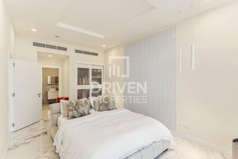 דירה להשכרה ב Palm Jumeirah, Dubai, איחוד האמירויות 2 חדרי שינה, 158.77 מ"ר, מספר 768507 - תמונה 6