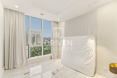 דירה להשכרה ב Palm Jumeirah, Dubai, איחוד האמירויות 2 חדרי שינה, 158.77 מ"ר, מספר 768507 - תמונה 9
