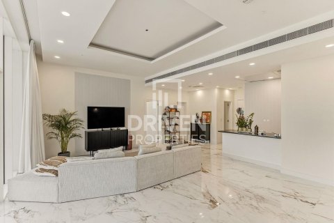 דירה להשכרה ב Palm Jumeirah, Dubai, איחוד האמירויות 2 חדרי שינה, 158.77 מ"ר, מספר 768507 - תמונה 2
