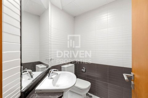 Зняти в оренду квартиру в Дубай Марина, Дубай, ОАЕ 3 спальні, 187.48м2, № 768511 - фото 14