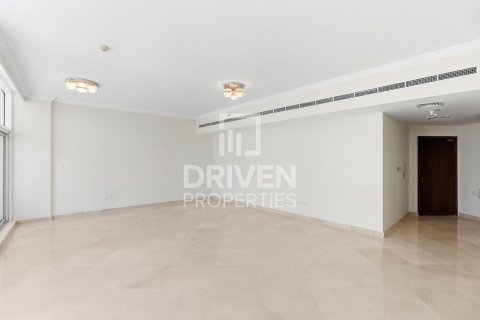 Зняти в оренду квартиру в Дубай Марина, Дубай, ОАЕ 3 спальні, 187.48м2, № 768511 - фото 3