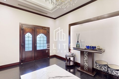 Vila u Al Jafiliya, Dubai, UAE 6 spavaćih soba, 741 m2 Br. 736242 - fotografija 5
