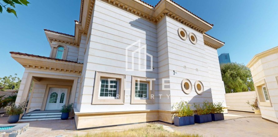 Vila u Al Jafiliya, Dubai, UAE 741 m2, 6 spavaćih soba Br. 736242