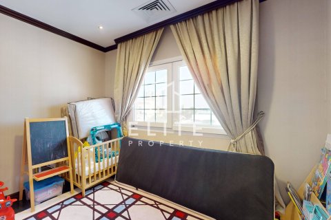 Vila u Al Jafiliya, Dubai, UAE 6 spavaćih soba, 741 m2 Br. 736242 - fotografija 22
