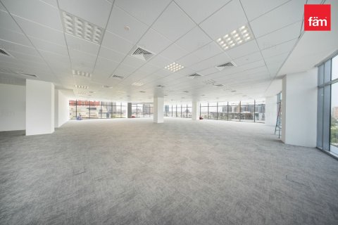 Üürile anda kontor asukohaga Dubai, AÜE: 289 m² Nr 738845 - pilt 2