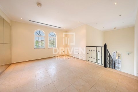فيلا للإيجار في Jumeirah Park، دبي، الإمارات العربية المتحدة 3 غرفة نوم ، 760.97 متر مربع ، رقم 759582 - صورة 5