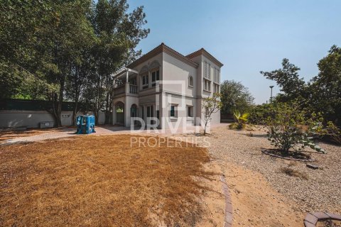 Villa à Jumeirah Village Triangle, Dubai, EAU: 2 chambres, 640.57 m2 № 759581