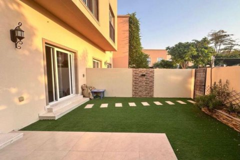 Villa til leje i Dubai Land, Dubai, UAE 3 soveværelser, 161 kvm № 678015 - foto 11