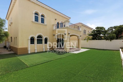 Villa Jumeirah Park, Dubaijā, AAE 3 istabas, 541.16 m2 Nr. 768356