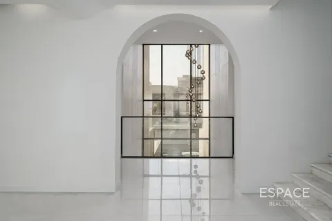 Willa na sprzedaż w Jumeirah Park, Dubai, ZEA 6 sypialnie, 687 mkw., nr 738025 - zdjęcie 9