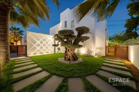 Müüa villa asukohaga Arabian Ranches, Dubai, AÜE: 5 magamistoaga, 511 m² Nr 738023 - pilt 15