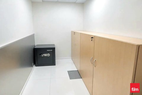 Office in Dubai, UAE 115.7 sq.m. № 722130 - photo 4