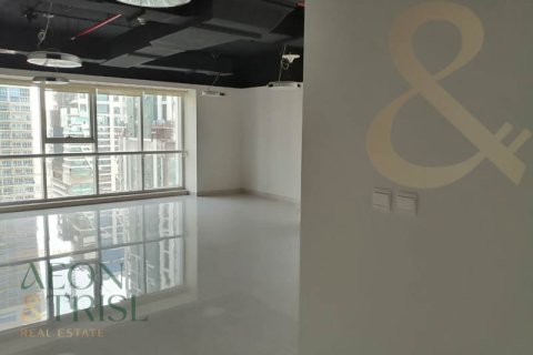 Komersyal na ari-arian sa Jumeirah Lake Towers, Dubai, UAE 999 silid-tulugan, 82 sq.m. № 732013 - larawan 3