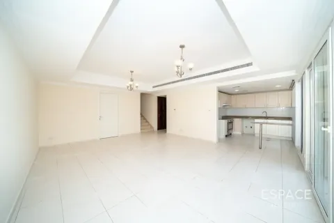 Vila di The Springs, Dubai, UEA 3 kamar tidur, 228 m2 nomor 738097 - foto 3