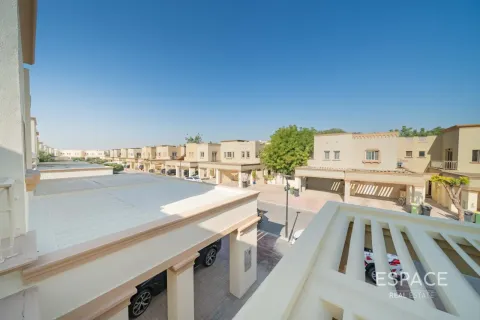 Vilë në The Springs, Dubai, Emiratet e Bashkuara Arabe 3 dhoma gjumi, 153 m2. № 738103 - Foto 15