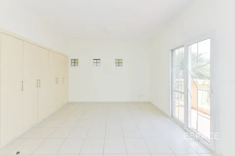 Vila di The Springs, Dubai, UEA 3 kamar tidur, 204 m2 nomor 738100 - foto 3