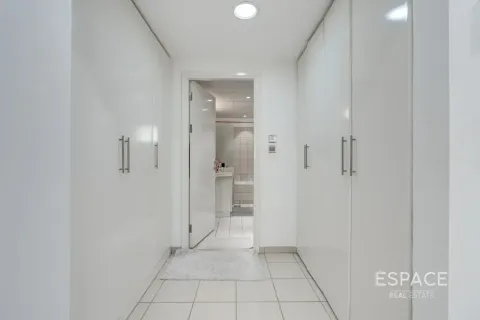 Vilë në Meadows, Dubai, Emiratet e Bashkuara Arabe 3 dhoma gjumi, 307 m2. № 738099 - Foto 14
