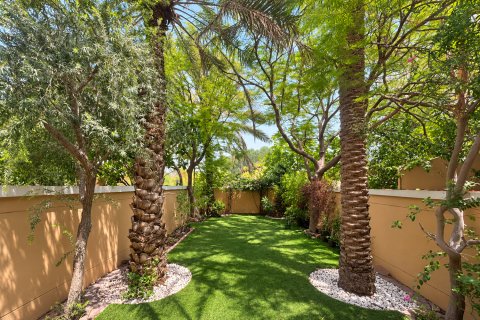 Kamienica w Jumeirah Village Triangle, Dubai, ZEA 1 sypialnia, 155.06 mkw. nr 764287