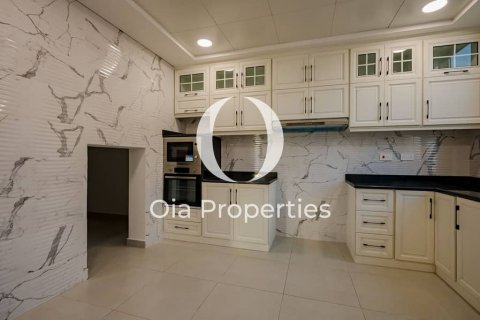 Vila di Yas Island, Abu Dhabi, UAE 5 bilik tidur, 400 meter persegi № 644508 - foto 17