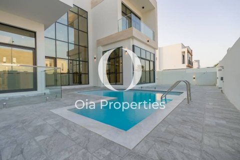 Villa em Yas Island, Abu Dhabi, EAU 5 quartos, 400 m2 № 644508