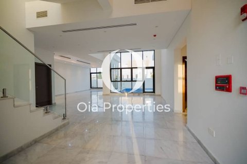 Vila di Yas Island, Abu Dhabi, UAE 5 bilik tidur, 400 meter persegi № 644508 - foto 5