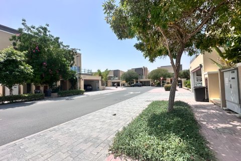 Villa para venda em Al Barsha, Dubai, EAU 4 quartos, 367.25 m2 № 748891 - foto 23