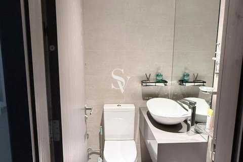 Зняти в оренду квартиру в Бизнес-Бэй, Дубай, ОАЕ 1 спальня, 82м2, № 736821 - фото 3