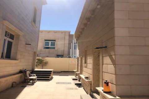 Βίλα σε Mohamed Bin Zayed City, Abu Dhabi, ΗΑΕ 8 υπνοδωμάτια, 696.8 τ.μ. Αρ. 513969 - φωτογραφία 6