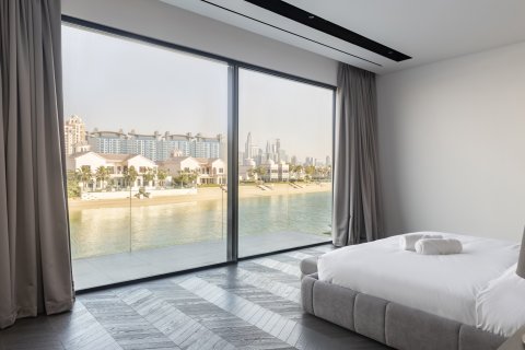 Villa til salg i Palm Jumeirah, Dubai, UAE 5 soveværelser, 622.64 kvm № 762750 - foto 4