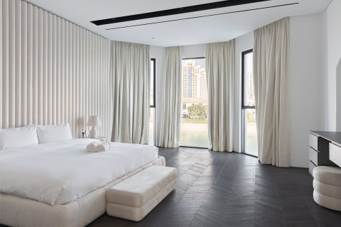 Villa til salg i Palm Jumeirah, Dubai, UAE 5 soveværelser, 622.64 kvm № 762750 - foto 30