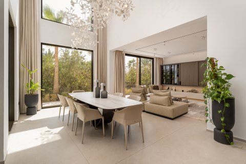 Villa til salgs i Jumeirah Islands, Dubai, Emiratene 4 soverom, 817.64 kvm Nr. 762746 - Foto 8