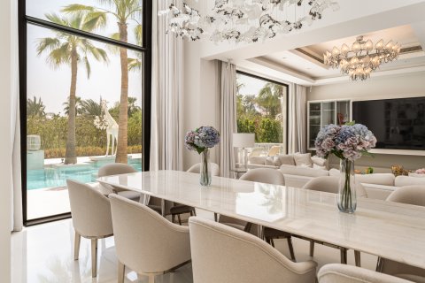 Villa til salgs i Jumeirah Islands, Dubai, Emiratene 4 soverom, 817.64 kvm Nr. 762746 - Foto 28