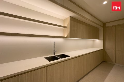 Apartment til salg i Dubai, UAE 4 soveværelser, 339.6 kvm № 689239 - foto 6