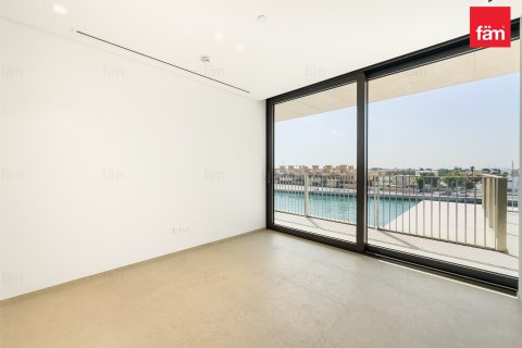 Apartment til salg i Dubai, UAE 4 soveværelser, 339.6 kvm № 689239 - foto 2