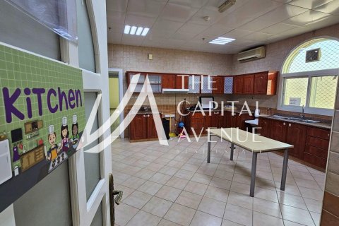 Vila u Muroor Area, Abu Dhabi, UAE 1099.88 m2 Br. 754571 - fotografija 16