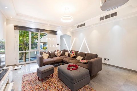 Villa Greens, Dubaijā, AAE 4 istabas, 777.48 m2 Nr. 637644 - attēls 19