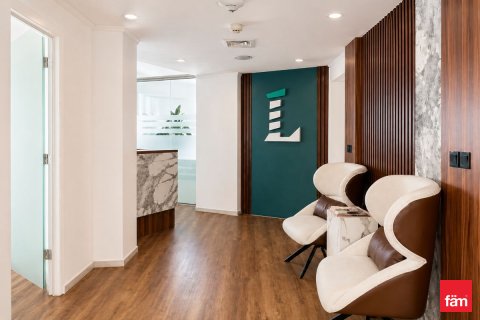 Ured u gradu Sheikh Zayed Road, Dubai, UAE 164.9 m2 Br. 708007 - Slika 8