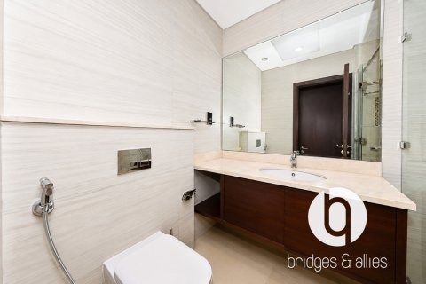 Lägenhet uthyres i Downtown Dubai (Downtown Burj Dubai), Dubai, UAE 2 sovrum, 141 kvm Nr. 740871 - fotografi 19
