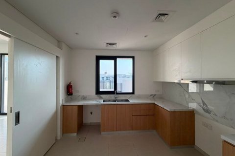 Řadový dům v Jebel Ali, Dubai, SAE 4 ložnice, 252 m² Č.: 738708