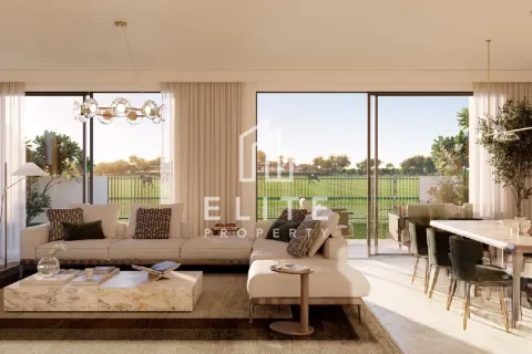 Müüa villa asukohaga Dubai, AÜE: 5 magamistoaga, 815 m² Nr 736038 - pilt 2