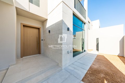 Villa en alquiler en Arabian Ranches 3, Dubai, EAU 4 dormitorios, 431 m2 № 665219 - foto 7