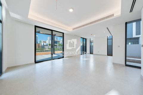 Villa en alquiler en Arabian Ranches 3, Dubai, EAU 4 dormitorios, 431 m2 № 665219 - foto 2