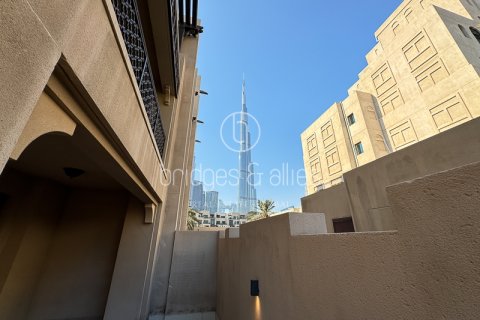 Apartman u gradu Old Town, Dubai, UAE 1 spavaća soba, 148 m2 Br. 718156