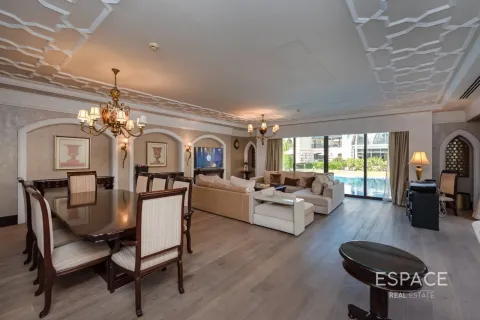 Βίλα σε Palm Jumeirah, Dubai, ΗΑΕ 4 υπνοδωμάτια, 581 τ.μ. Αρ. 649687 - φωτογραφία 4